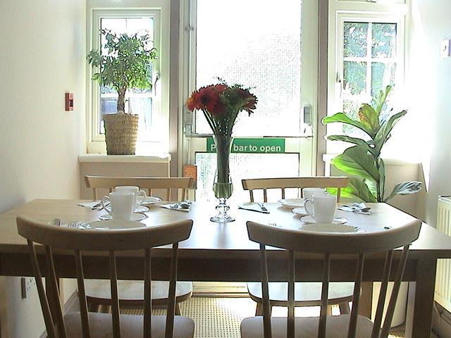 Furnival Lodge Slough Zewnętrze zdjęcie